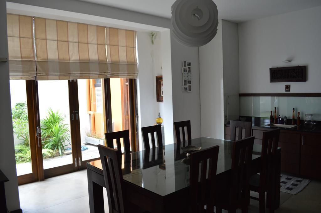 Star Class Comfort In Capital City Battaramulla Quarto foto