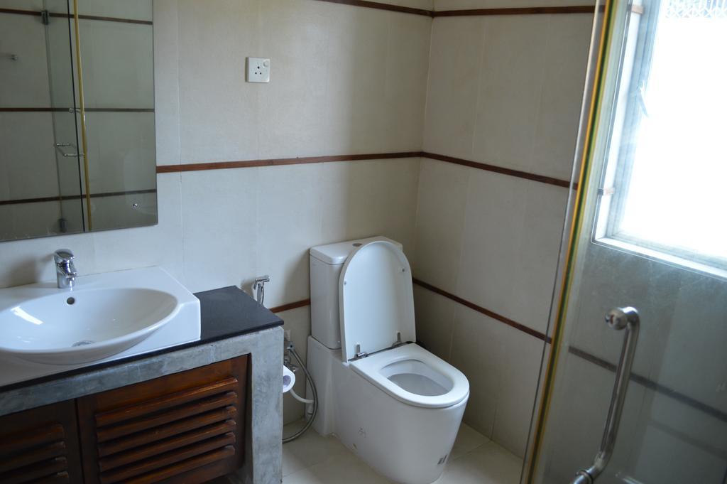 Star Class Comfort In Capital City Battaramulla Quarto foto